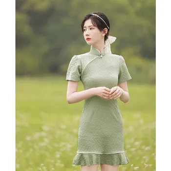 Жена традиционните китайски рокля Ципао, лятно елегантна однотонное рокля с перлата на деколте, къс ръкав, тънък Чонсам, нежно хубава рокля за момичета