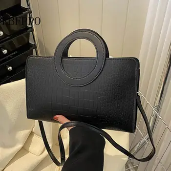 Дамска чанта 2023 маркова новост, специален дизайн, модерна чанта през рамо, чанта-месинджър, малка квадратна чанта, чанта за подмишниците, чанта с каменен модел